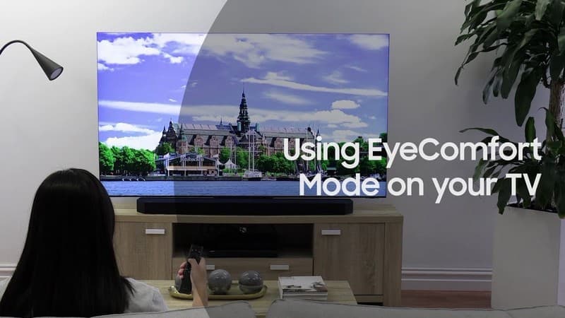 Chế độ EyeComfort tự động điều chỉnh độ sáng