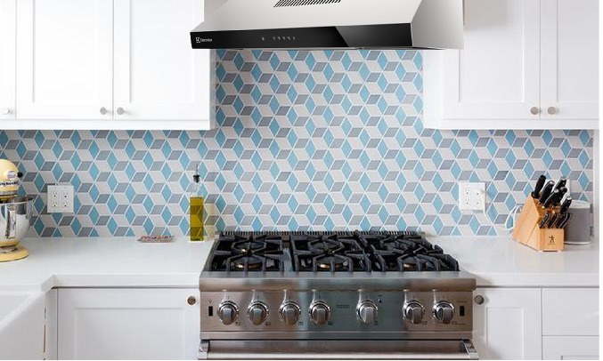 Công suất mạnh mẽ 650m3/h hút mùi, khói bụi siêu nhanh, hiệu quả