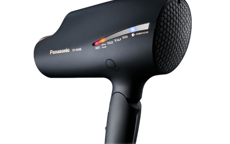 4 chế độ chuyên biệt bảo vệ da đầu, da mặt và mái tóc