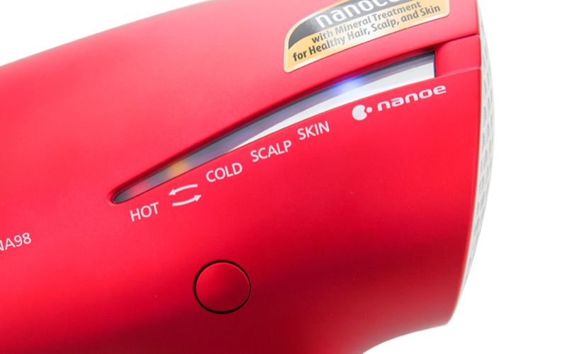 Chế độ điều khiển thông minh tự động điều chỉnh nhiệt độ sấy phù hợp