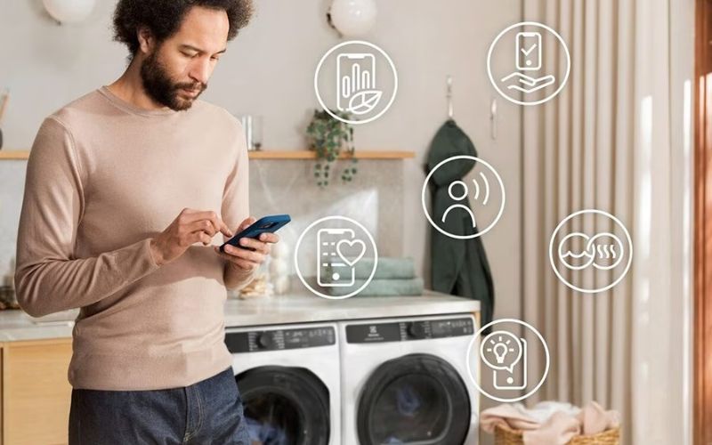 Ứng dụng điện thoại Electrolux kiểm soát hoạt động máy từ xa Ứng dụng điện thoại Electrolux kiểm soát hoạt động máy từ xa
