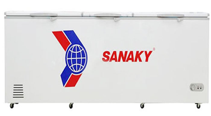 11314-tu-dong-sanaky-vh-1399hy-ben-1 Tủ đông Sanaky 1300 lít VH-1399HY 3 cánh hiện đại