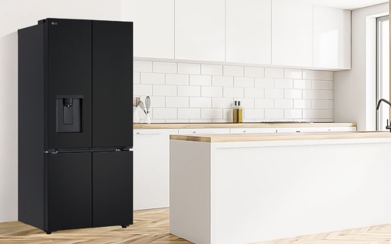 Chiếc tủ lạnh Multi Door 607 lít cao cấp làm nổi bật cả không gian nội thất Chiếc tủ lạnh Multi Door 607 lít cao cấp làm nổi bật cả không gian nội thất
