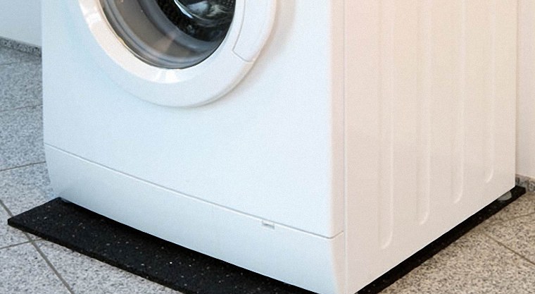 cách xử lí khi máy giặt rung lắc và kêu to bất thường