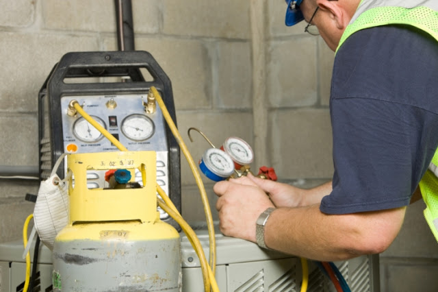Điều hòa bị thiếu gas