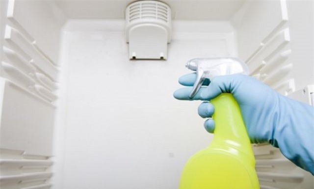 2711 gay hai ca nha vi ve sinh tu lanh sai cach 1