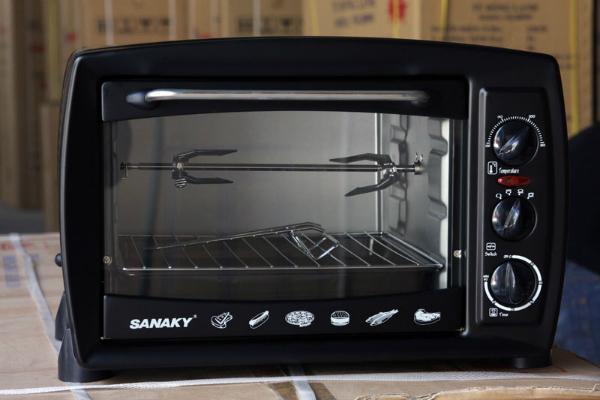 lò có xiên nướng bên trong