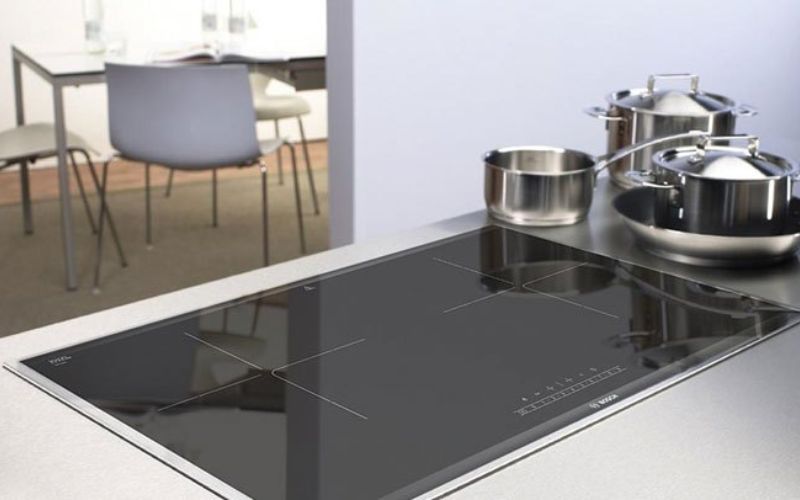 Giao diện cảm ứng hiện đại của DirectSelect cho phép bạn kiểm soát các chức năng chính xác và nhanh chóng