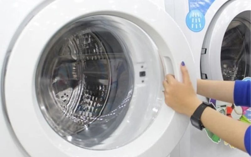 goi ve sinh may giat hinh 2