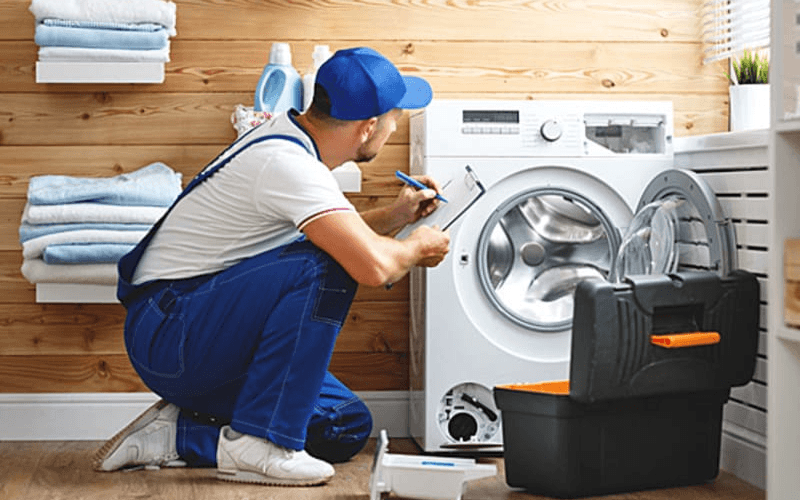 Cần bảo dưỡng, kiểm tra định kỳ để sớm phát hiện lỗi cũng như giúp máy giặt có tuổi thọ cao