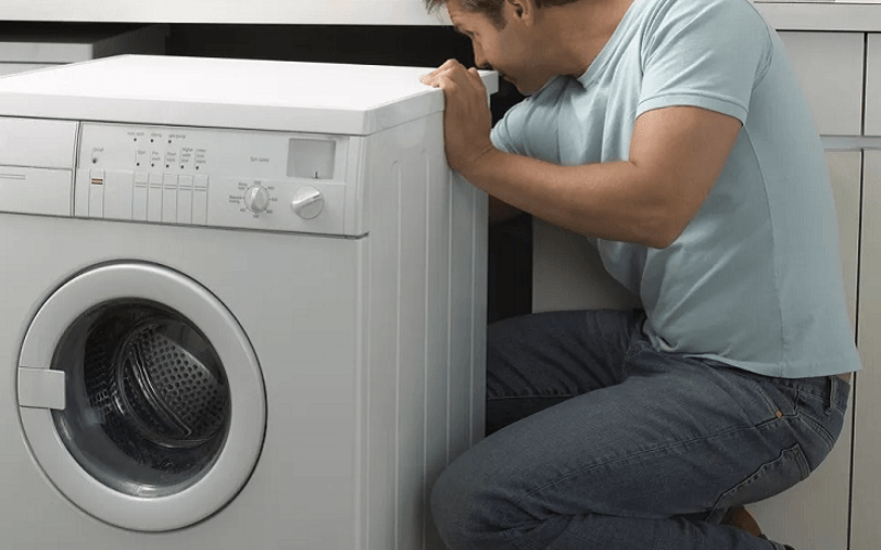 Kiểm tra công tắc chống rung phía sau máy giặt Panasonic