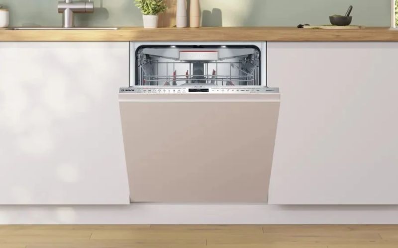 Hệ thống Extra Clean Zone giúp loại bỏ các vết bẩn khó chịu một cách dễ dàng và hiệu quả
