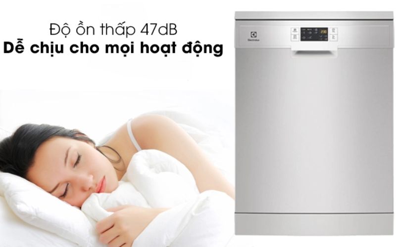 Máy hoạt động êm ái với độ ồn chỉ 47dB, mang lại không gian yên tĩnh cho không gian bếp nhà bạn