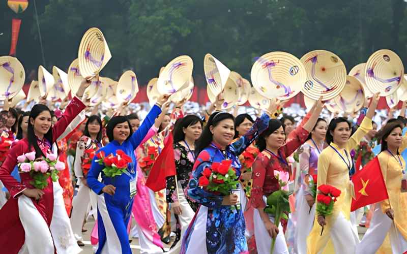 Tôn vinh phụ nữ tại các sự kiện đặc biệt giúp tăng cường sự đoàn kết và gắn bó trong cộng đồng