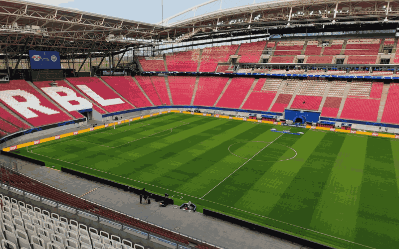Red Bull Arena gây ấn tượng với thiết kế có mái nhà tiên tiến Red Bull Arena gây ấn tượng với thiết kế có mái nhà tiên tiến
