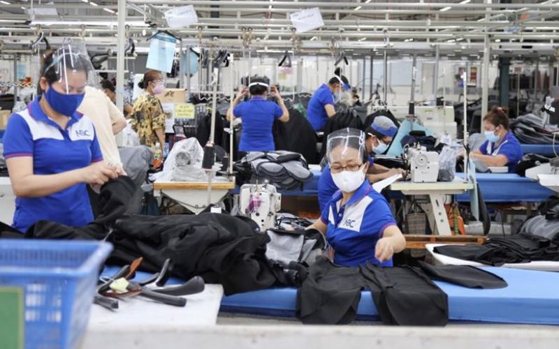 Tết Dương lịch 2025 người lao động nghỉ một ngày, nhận đủ tiền lương thưởng Tết Dương lịch 2025 người lao động nghỉ một ngày, nhận đủ tiền lương thưởng