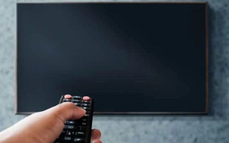 Tivi Sony bị tắt đột ngột khi đang xem
