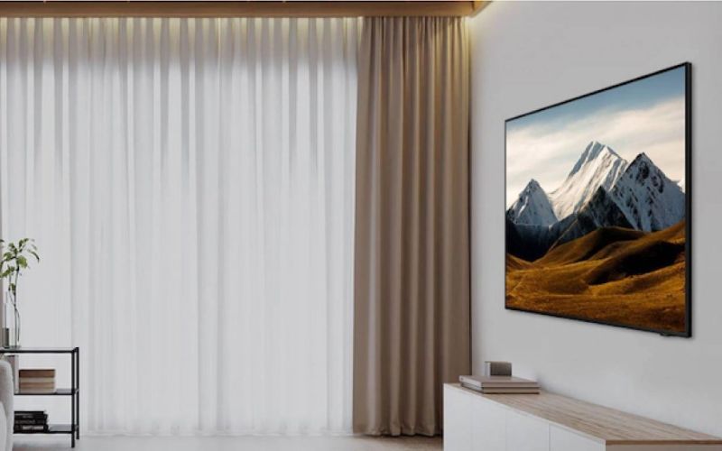 Samsung UA85DU8000 cung cấp màu sắc sống động và độ tương phản xuất sắc cho mọi khung hình