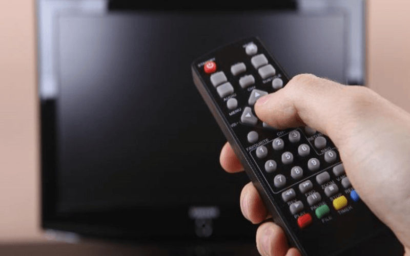 Nếu như các lỗi đứt hoặc lỏng chân biến áp, IC có thể gọi dich vụ sửa chữa