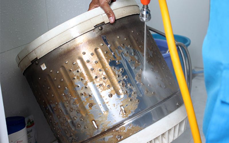 ve sinh long may giat hinh 4