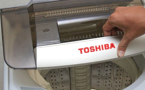loi e2 may giat toshiba hinh2 1724766058